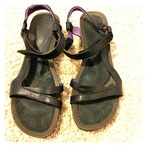 Teva wedges - OFFERS ACCEPTED